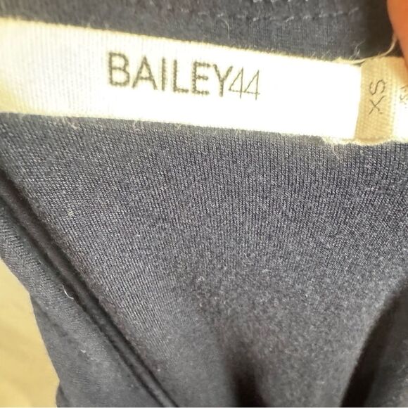 Bailey 44 resort wear black white and gray ruffle side sheath dress size XS - Picture 6 of 7